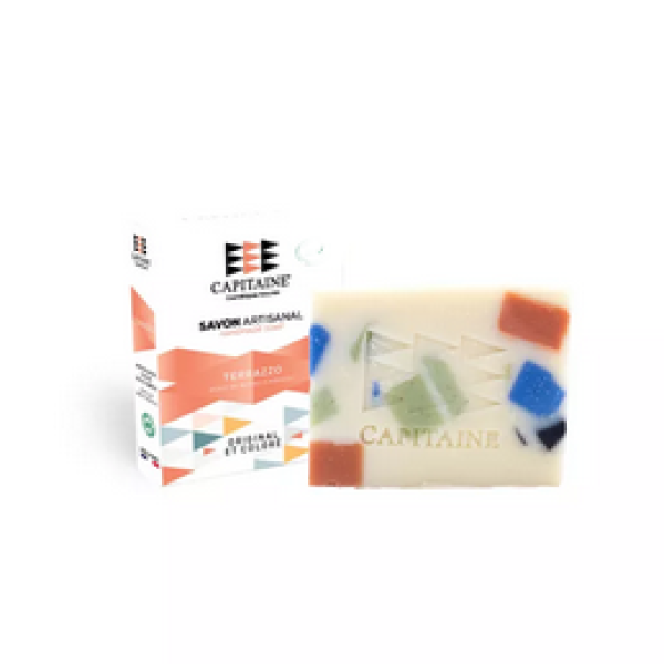 Bunte Terrazzo Naturseife mit Seifenresten und Sheabutter